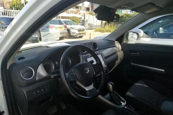 10738203_dashboard_37656524.jpg