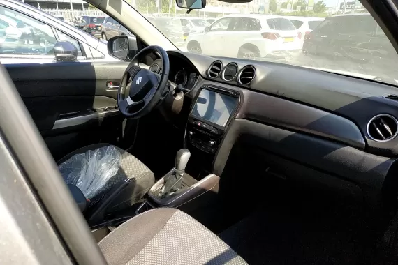 10744803_dashboard_19649241.jpg 10744803_dashboard_19649241.jpg