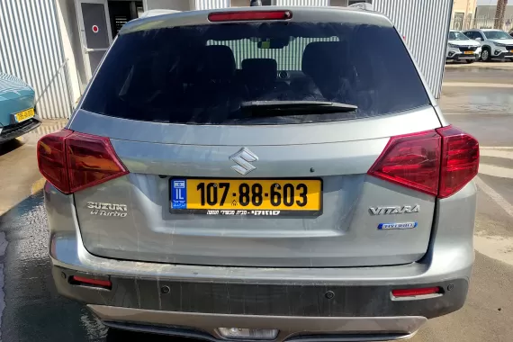 10788603_trunk_30047379.jpg 10788603_trunk_30047379.jpg