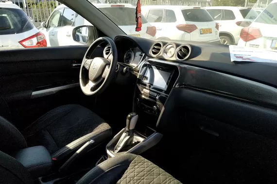 29323303_dashboard_18400295.jpg 29323303_dashboard_18400295.jpg