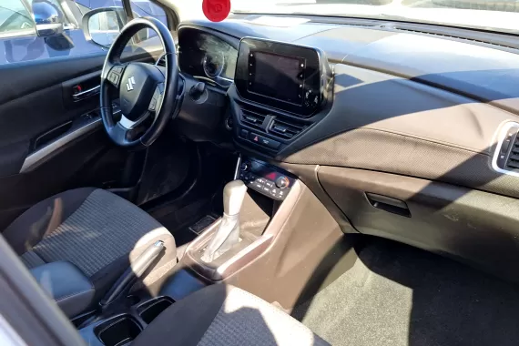 29529303_dashboard_13494054.jpg