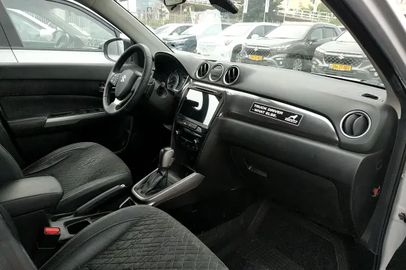 33395802_dashboard_36024637.jpg