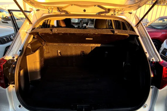 33443102_trunk_34756678.jpg