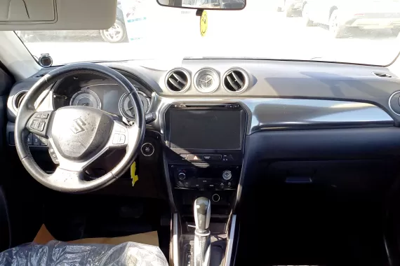33443302_dashboard_17861494.jpg 33443302_dashboard_17861494.jpg