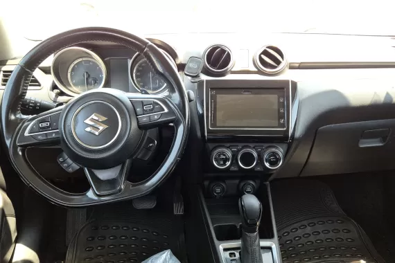 33470602_dashboard_17836528.jpg 33470602_dashboard_17836528.jpg