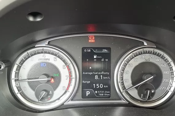 33756702_dashboard_18059416.jpg 33756702_dashboard_18059416.jpg
