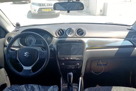 33760302_dashboard_18387855.jpg 33760302_dashboard_18387855.jpg