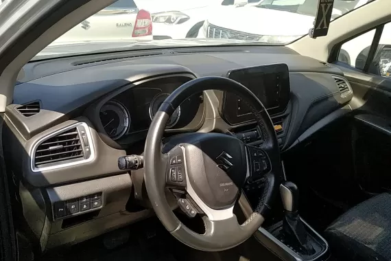 44894003_dashboard_17584467.jpg 44894003_dashboard_17584467.jpg