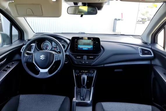 44965003_dashboard_29995392.jpg 44965003_dashboard_29995392.jpg