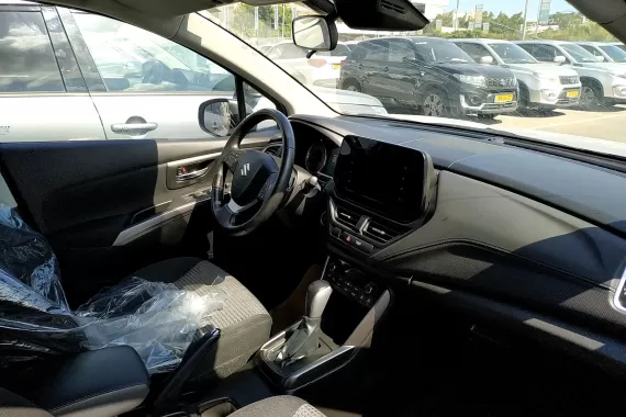 45035103_dashboard_19649131.jpg 45035103_dashboard_19649131.jpg