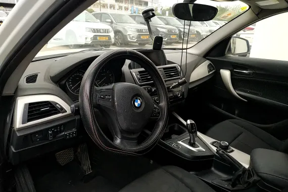 4695455_dashboard_38704563.jpg