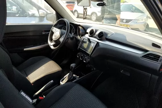 71625502_dashboard_19074698.jpg 71625502_dashboard_19074698.jpg