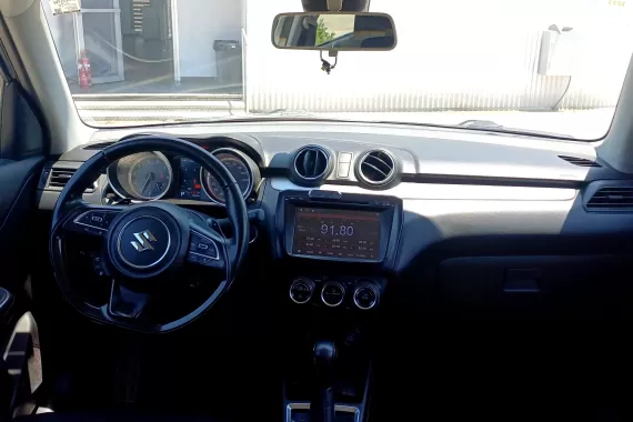 71719302_dashboard_18931878.jpg