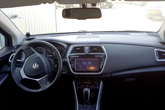 71821802_dashboard_19286191.jpg
