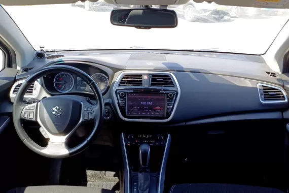 71858502_dashboard_17821588.jpg 71858502_dashboard_17821588.jpg
