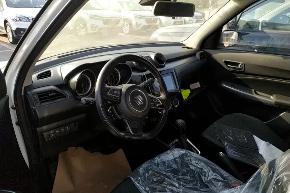 71876902_dashboard_18503588.jpg 71876902_dashboard_18503588.jpg