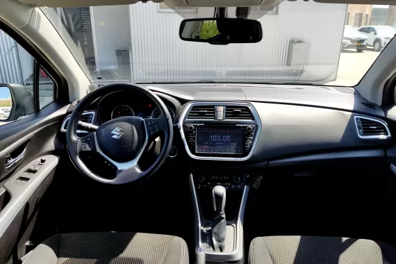 71884502_dashboard_26713818.jpg