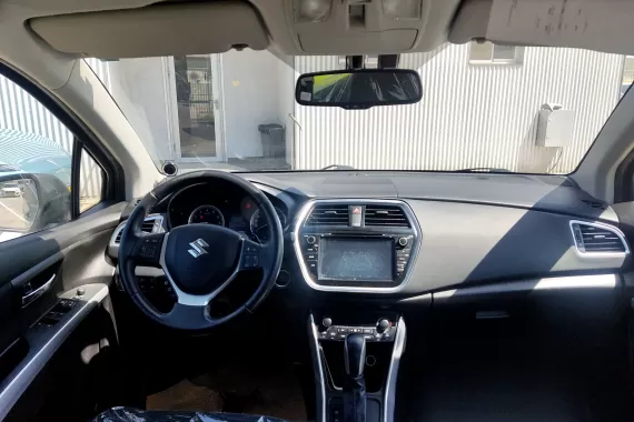 72047402_dashboard_25617406.jpg