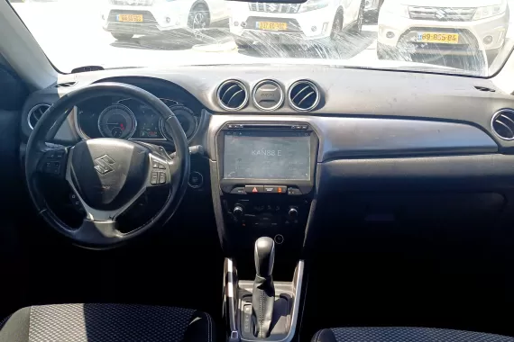 72059002_dashboard_18387661.jpg 72059002_dashboard_18387661.jpg