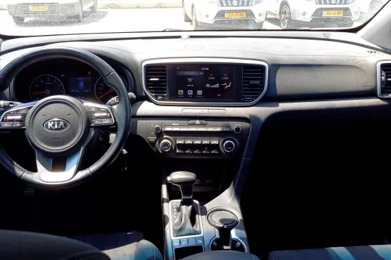 73793902_dashboard_17839408.jpg 73793902_dashboard_17839408.jpg