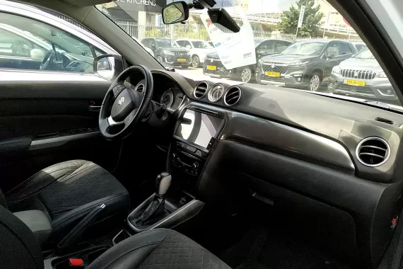 75071101_dashboard_24213053.jpg