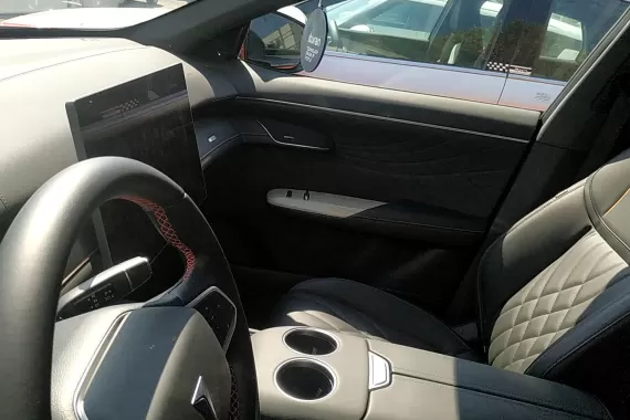 79545703_dashboard_17585798.jpg 79545703_dashboard_17585798.jpg